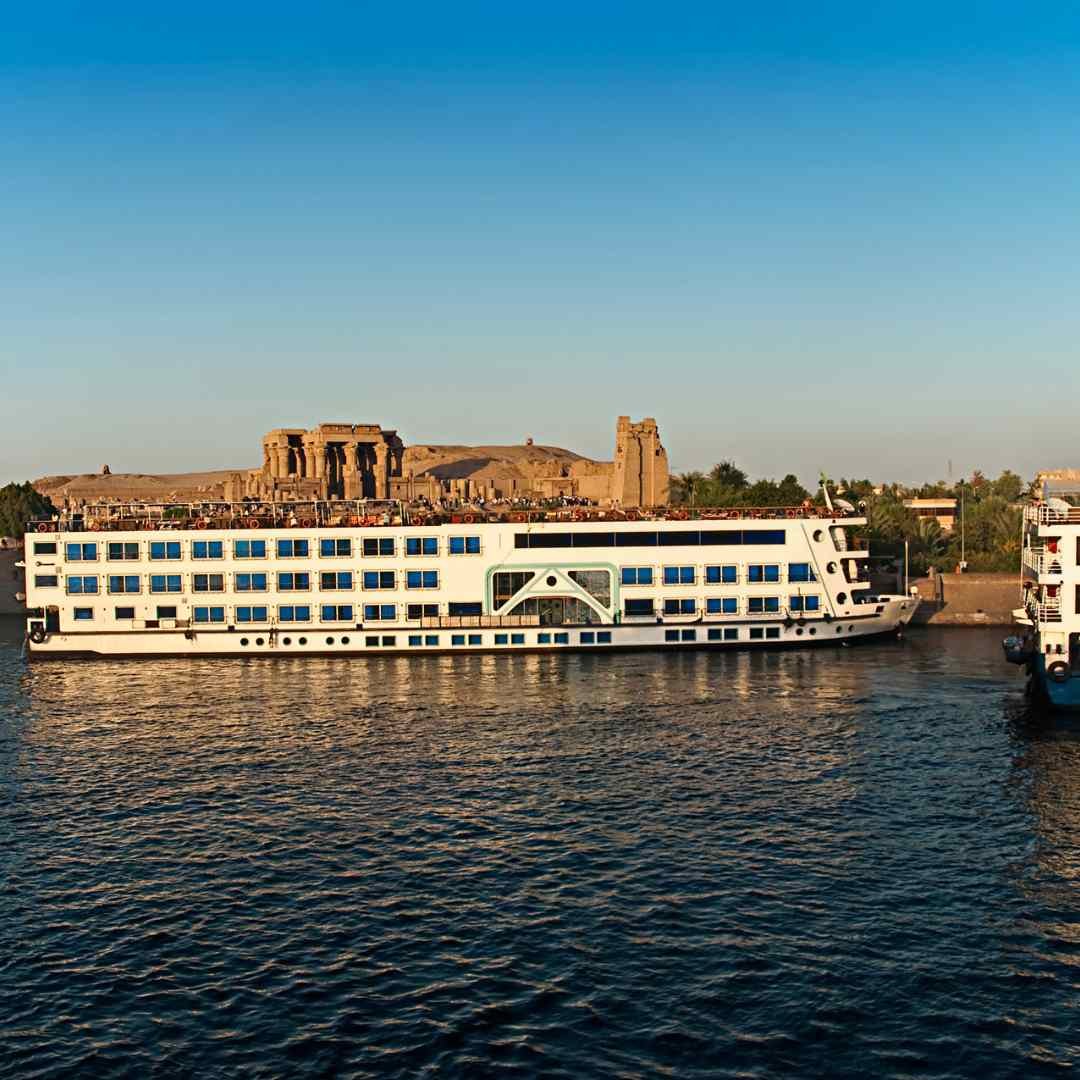 Nile cruise