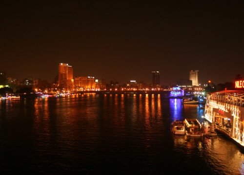 Cairo Nile Nightlights: 2-Hour Luxury Dinner Cruise & Folklore Show